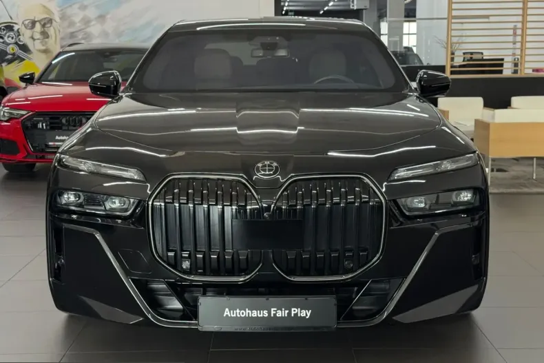 BMW 740 (Seria 7) din 2024 cu 19.161 km - oferta BMW217214 - foto 2