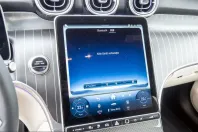 Mercedes-Benz GLC 300 (Clasa GLC) din 2025 cu 20.959 km - oferta MER217225 - foto 14