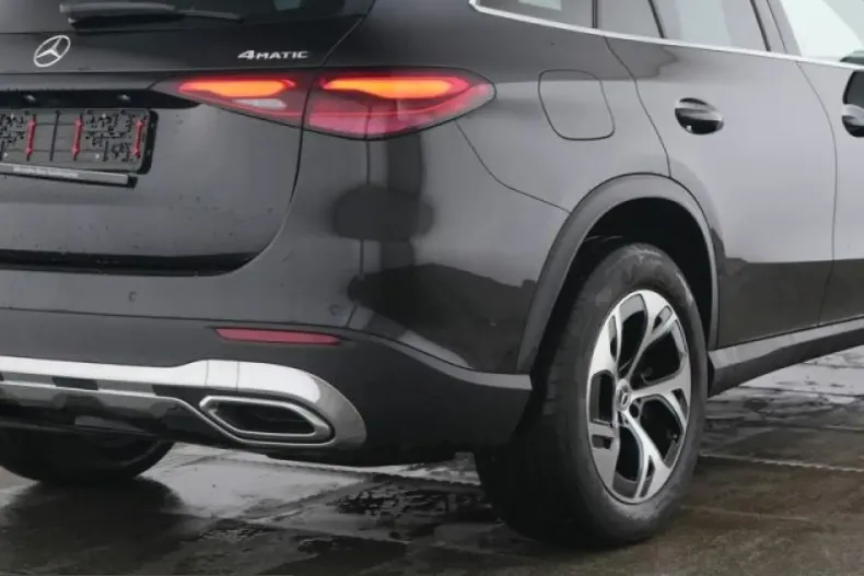 Mercedes-Benz GLC 300 (Clasa GLC) din 2025 cu 19.046 km - oferta MER217226 - foto 4