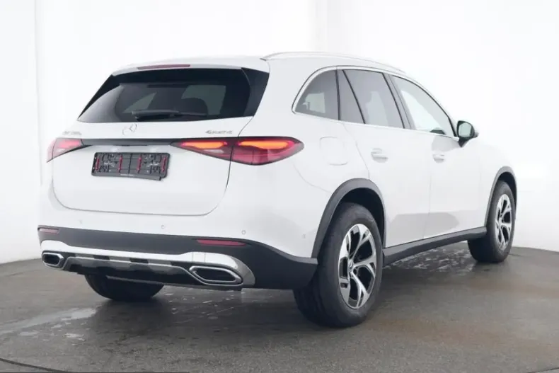 Mercedes-Benz GLC 300 (Clasa GLC) din 2024 cu 17.771 km - oferta MER217228 - foto 2