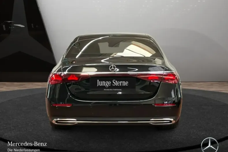 Mercedes-Benz E 200 (Clasa E) din 2025 cu 8.971 km - oferta MER217230 - foto 9