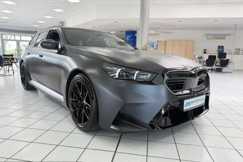 BMW M5 (Seria 5) din 2025 cu 12.527 km - oferta BMW217232 - foto 3