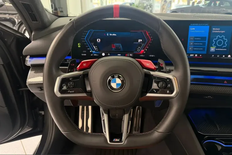 BMW M5 (Seria 5) din 2025 cu 12.527 km - oferta BMW217232 - foto 13