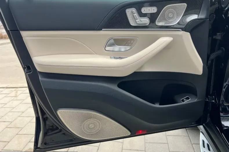 Mercedes-Benz GLS 63 (Clasa GLS) din 2023 cu 36.750 km - oferta MER217239 - foto 10