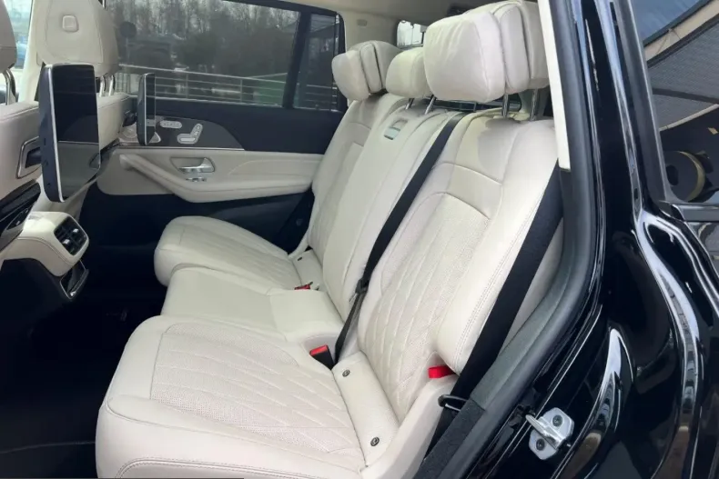 Mercedes-Benz GLS 63 (Clasa GLS) din 2023 cu 36.750 km - oferta MER217239 - foto 12