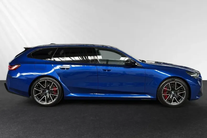 BMW M5 (Seria 5) din 2025 cu 11.800 km - oferta BMW217240 - foto 2