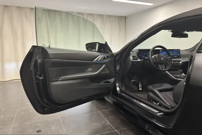 BMW M4 (Seria 4) din 2024 cu 43.113 km - oferta BMW217246 - foto 24