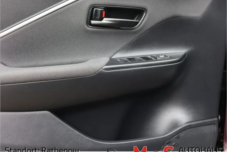 Toyota C-HR din 2024 cu 54.875 km - oferta TOY217253 - foto 8