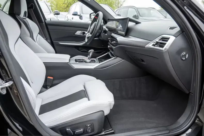 BMW M3 (Seria 3) din 2025 cu 14.700 km - oferta BMW217263 - foto 9