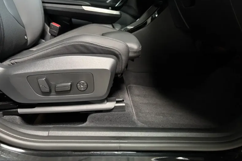 BMW X1 (Seria X) din 2024 cu 42.400 km - oferta BMW217267 - foto 23