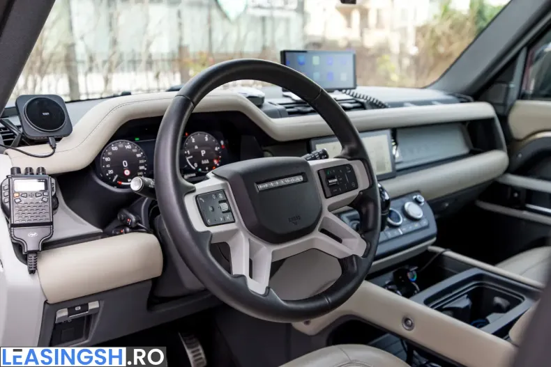 Land Rover Defender din 2024 cu 28.000 km - oferta LAN217274 - foto 9