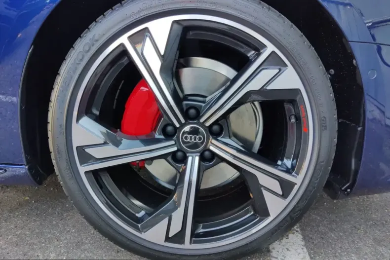 Audi A4 din 2024 cu 45.098 km - oferta AUD217275 - foto 9