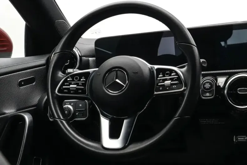 Mercedes-Benz CLA 200 (Clasa CLA) din 2023 cu 40.000 km - oferta MER217279 - foto 17