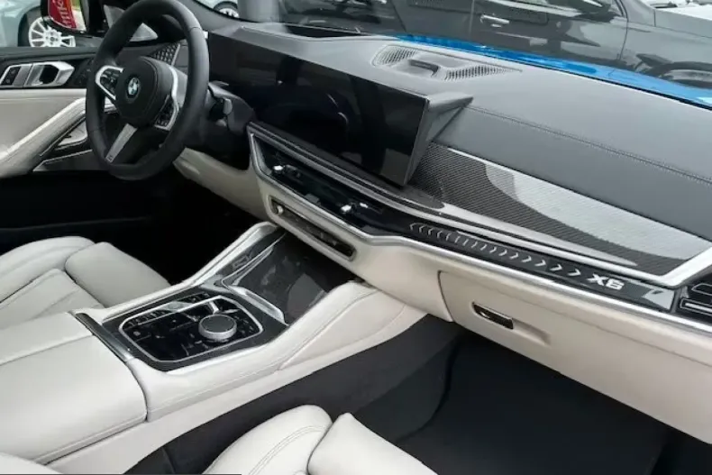 BMW X6 (Seria X) din 2025 cu 5.900 km - oferta BMW217283 - foto 12