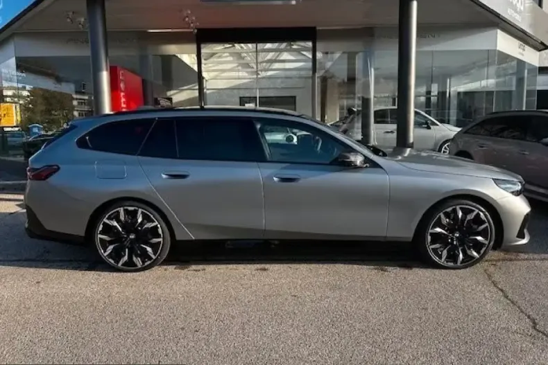 BMW 520 (Seria 5) din 2025 cu 7.900 km - oferta BMW217285 - foto 5