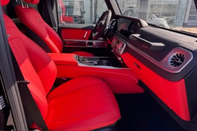 Mercedes-Benz G 63 AMG (Clasa G) din 2026 cu 10 km - oferta MER217286 - foto 14
