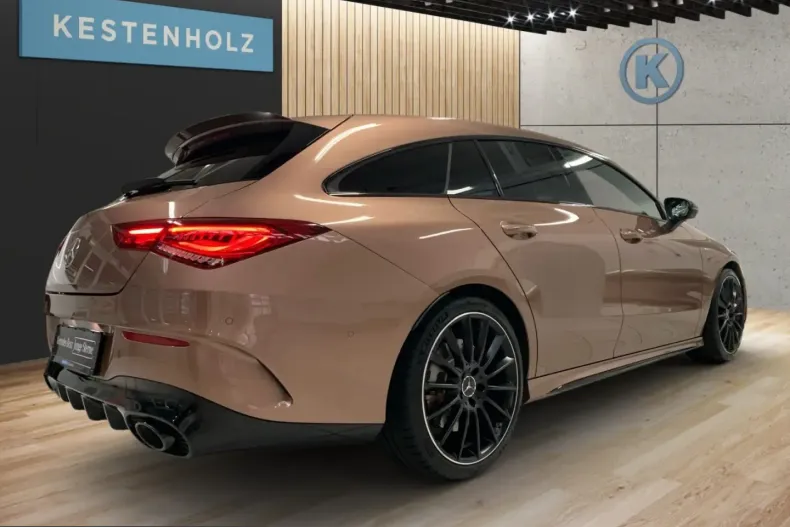 Mercedes-Benz CLA 35 AMG Shooting Brake (Clasa CLA) din 2023 cu 22.492 km - oferta MER217292 - foto 3