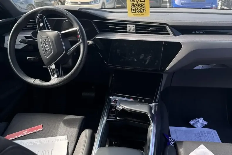Audi e-tron din 2022 cu 56.136 km - oferta AUD217299 - foto 4