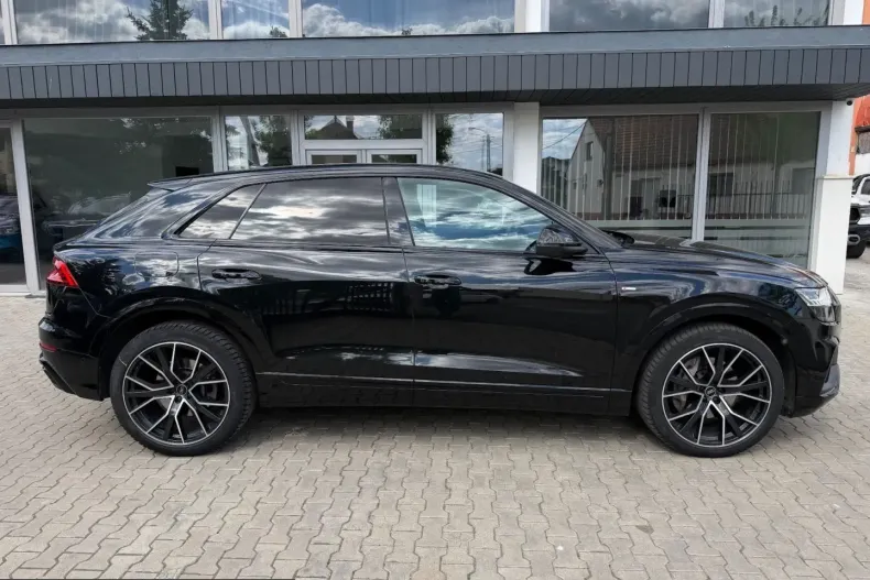 Audi Q8 din 2023 cu 86.035 km - oferta AUD217302 - foto 2