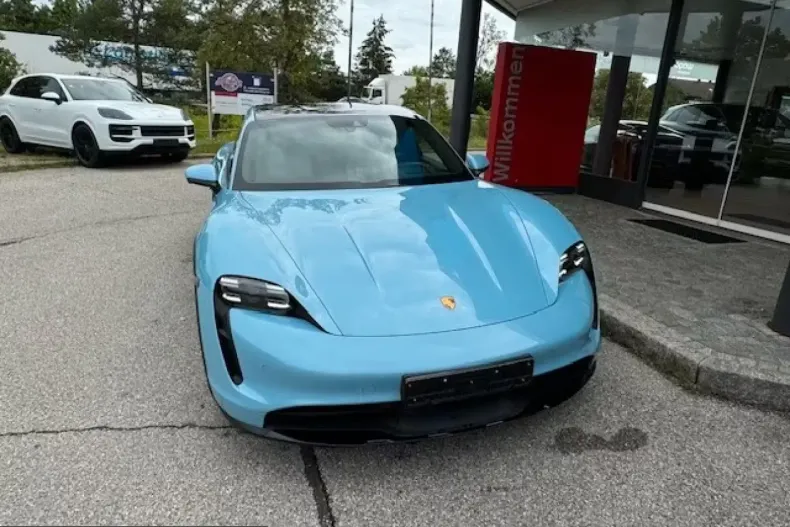 Porsche Taycan din 2023 cu 50 km - oferta POR217317 - foto 4