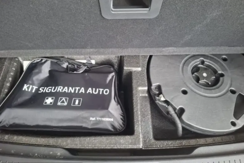 Nissan Ariya din 2024 cu 8.594 km - oferta NIS217318 - foto 21