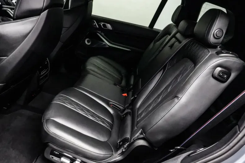 BMW X1 (Seria X) din 2025 cu 10.000 km - oferta BMW217322 - foto 17