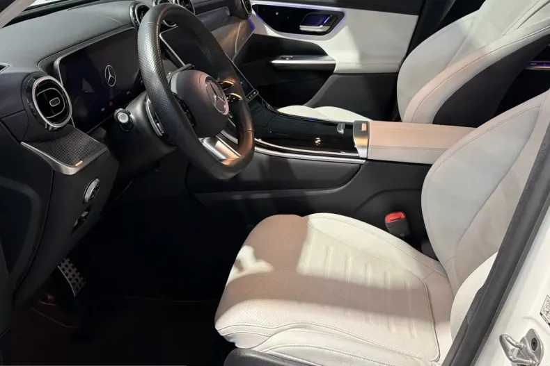 Mercedes-Benz GLC 300 (Clasa GLC) din 2024 cu 35.500 km - oferta MER217338 - foto 13