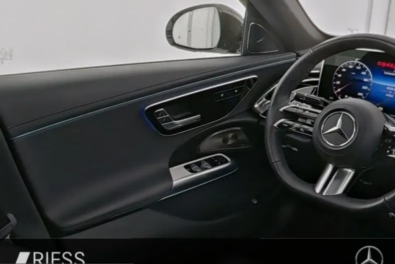 Mercedes-Benz E 300 (Clasa E) din 2025 cu 44.829 km - oferta MER217339 - foto 8