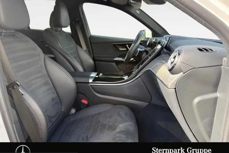 Mercedes-Benz GLC 300 (Clasa GLC) din 2024 cu 32.900 km - oferta MER217341 - foto 15