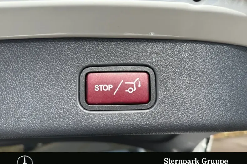 Mercedes-Benz GLC 300 (Clasa GLC) din 2024 cu 32.900 km - oferta MER217341 - foto 18