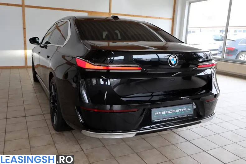 BMW 740 (Seria 7) din 2025 cu 41.980 km - oferta BMW217348 - foto 5