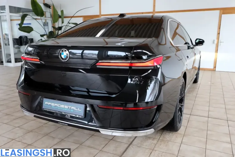 BMW 740 (Seria 7) din 2025 cu 41.980 km - oferta BMW217348 - foto 6