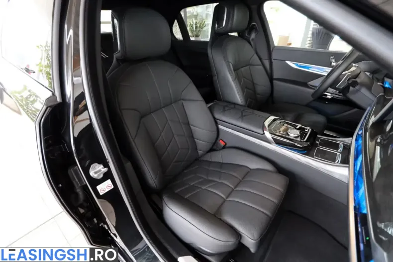 BMW 740 (Seria 7) din 2025 cu 41.980 km - oferta BMW217348 - foto 12