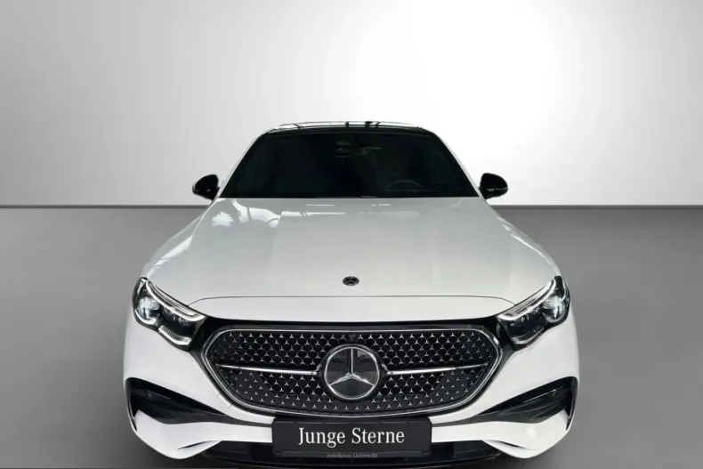 Mercedes-Benz E 300 (Clasa E) din 2025 cu 14.427 km - oferta MER217349 - foto 2