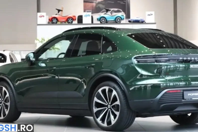 Porsche Macan din 2025 cu 5.671 km - oferta POR217360 - foto 2