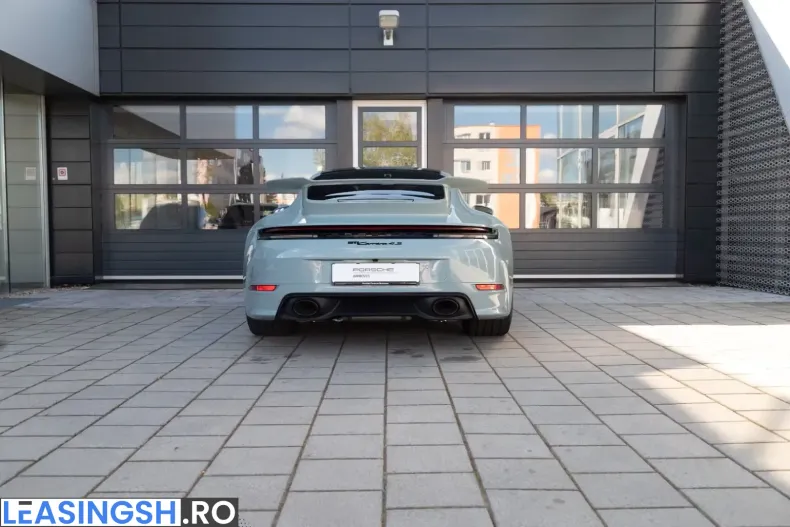 Porsche 911 din 2026 cu 3.000 km - oferta POR217363 - foto 8