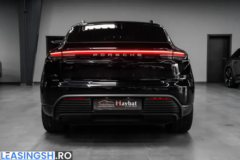 Porsche Macan din 2025 cu 9.900 km - oferta POR217368 - foto 8