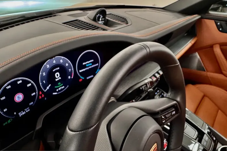Porsche 992 din 2025 cu 3.958 km - oferta POR217370 - foto 6