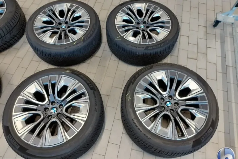 BMW 740 (Seria 7) din 2025 cu 4.990 km - oferta BMW217376 - foto 24