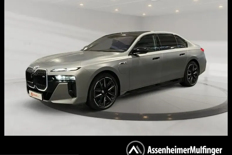 BMW M760 (Seria 7) din 2025 cu 15.295 km - oferta BMW217382 - foto 1