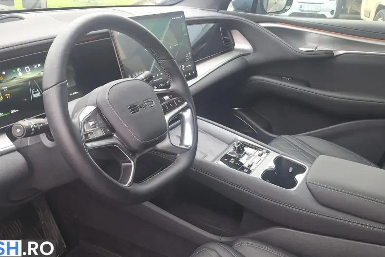 BYD Sealion 7 din 2024 cu 6.200 km - oferta BYD217386 - foto 9