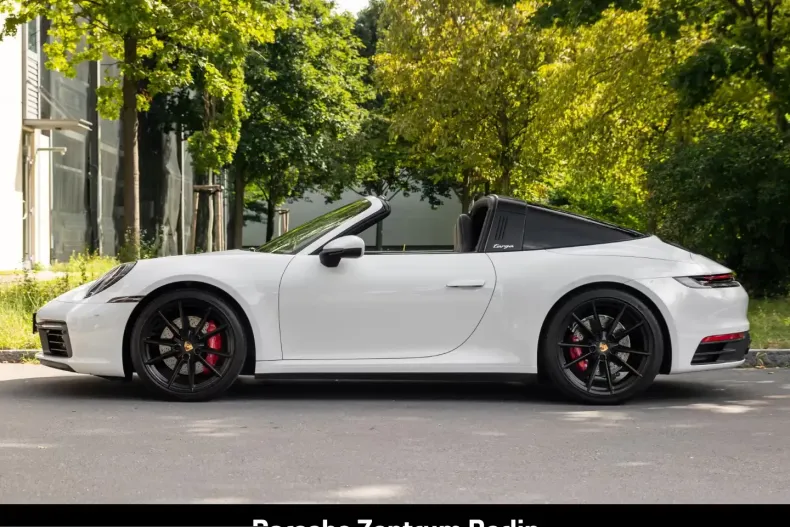 Porsche 992 din 2024 cu 23.323 km - oferta POR217389 - foto 4