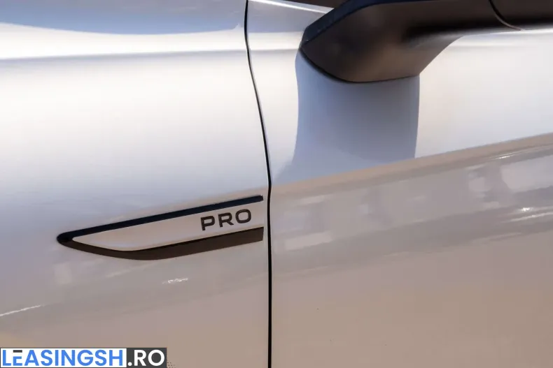 Volkswagen ID.4 din 2023 cu 23.200 km - oferta VOL217391 - foto 6