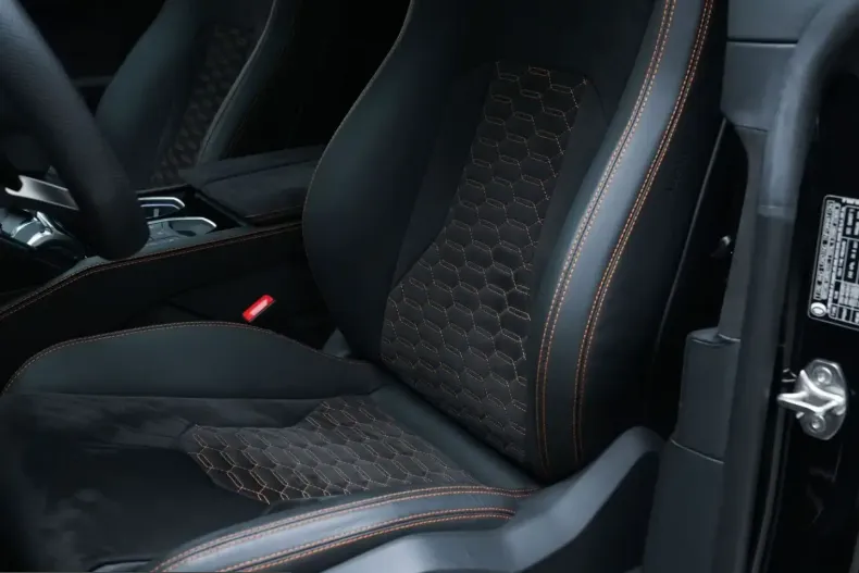 Lamborghini Urus din 2023 cu 6.200 km - oferta LAM217401 - foto 11