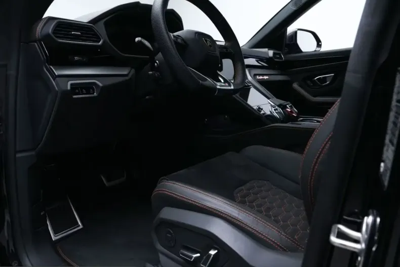 Lamborghini Urus din 2023 cu 6.200 km - oferta LAM217401 - foto 12