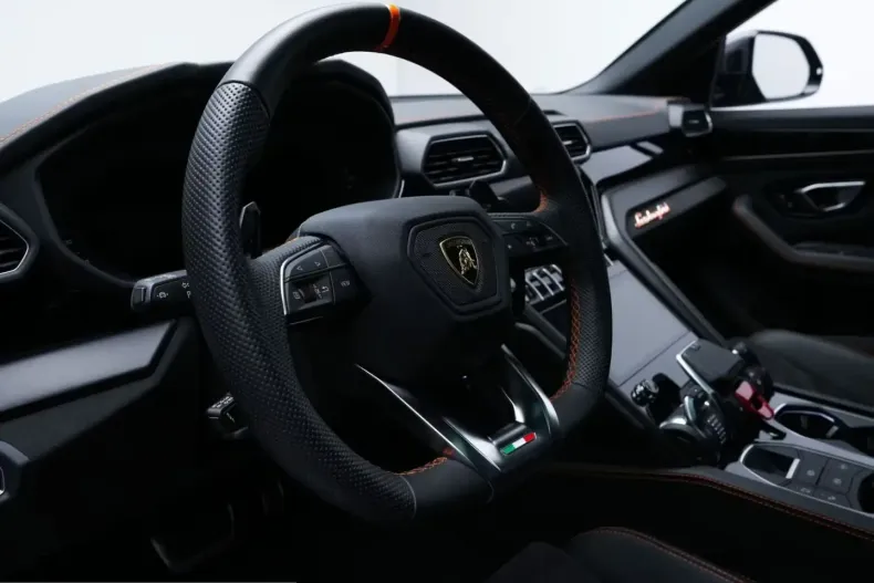Lamborghini Urus din 2023 cu 6.200 km - oferta LAM217401 - foto 28