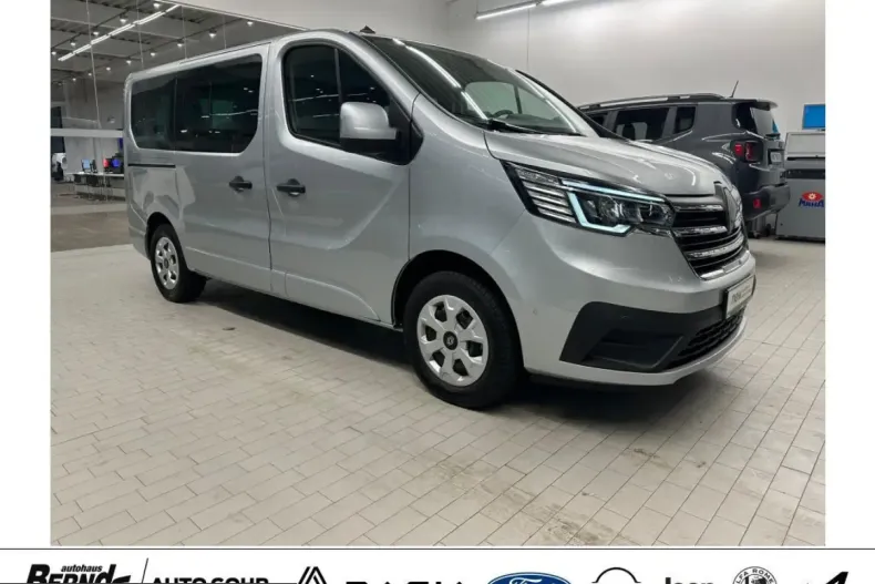 Renault Trafic din 2024 cu 23.906 km - oferta REN217402 - foto 2