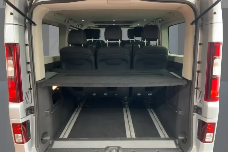Renault Trafic din 2024 cu 21.400 km - oferta REN217404 - foto 19