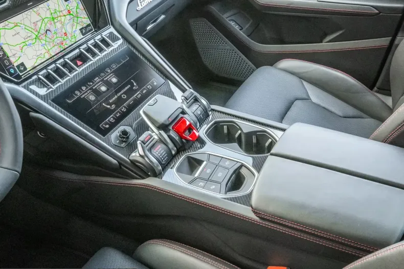 Lamborghini Urus din 2023 cu 19.855 km - oferta LAM217405 - foto 18