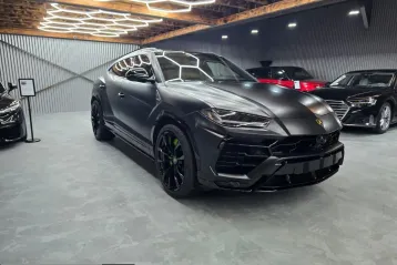 Lamborghini Urus din 2023 - oferta LAM217406